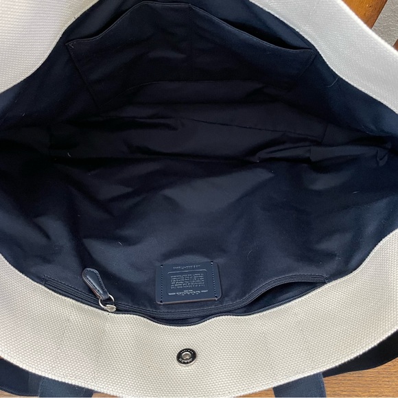 Authentic New Coach Tote bag CHALK/SILVER Canvas with refined pebble - Picture 7 of 12